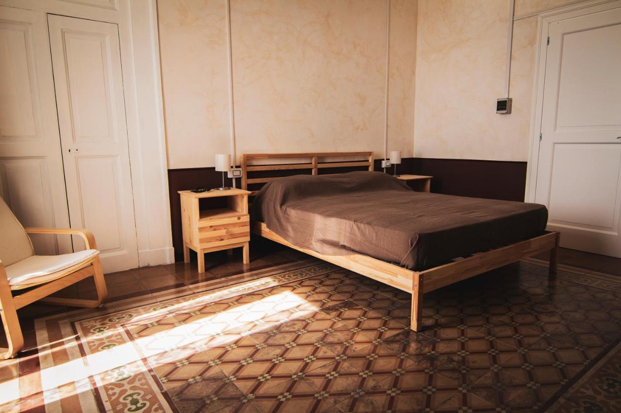 B&B Le Finestre Sul Mare Таранто Екстериор снимка